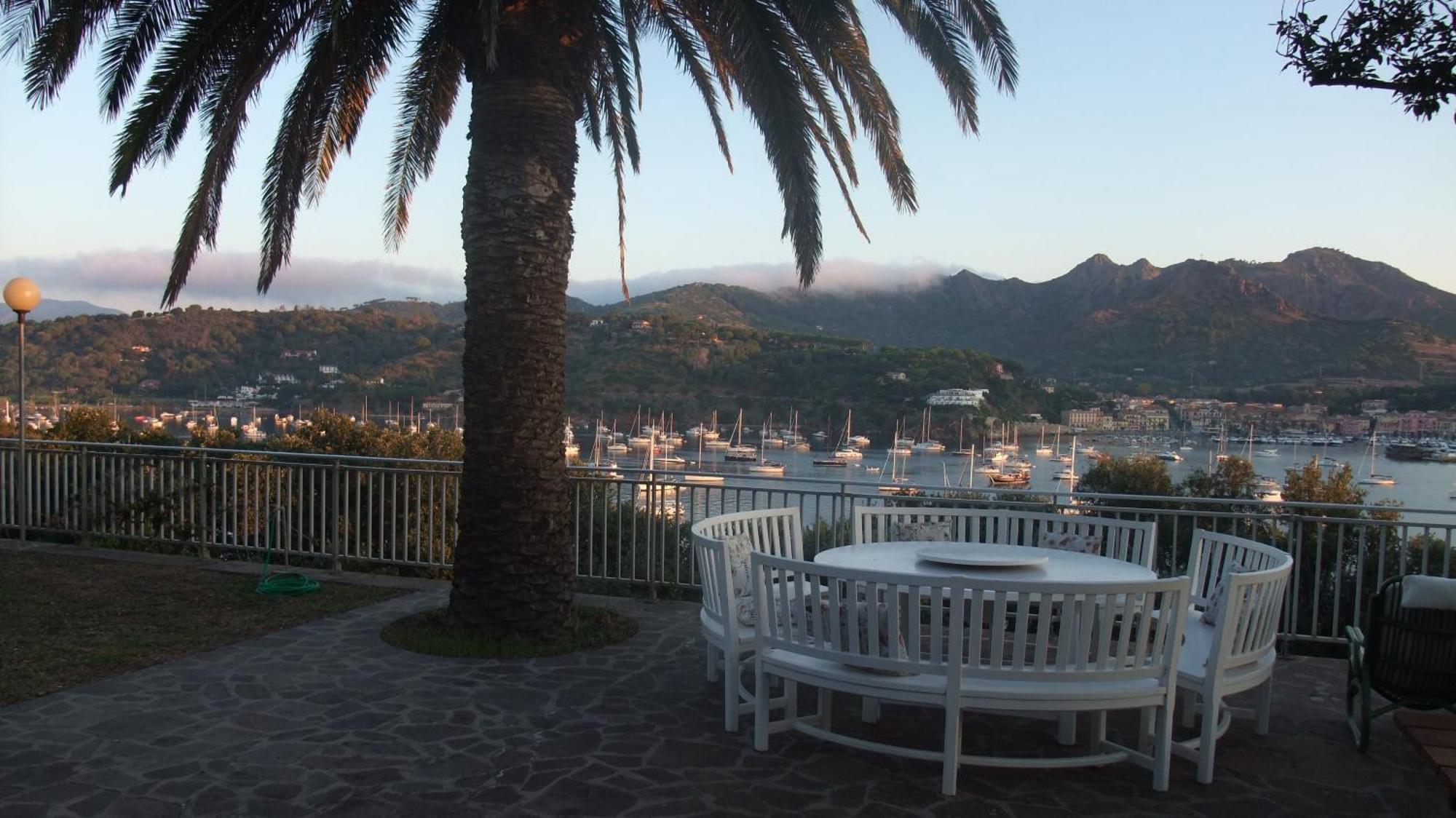 Casa William - Villa E 2 Dependance Porto Azzurro Dış mekan fotoğraf